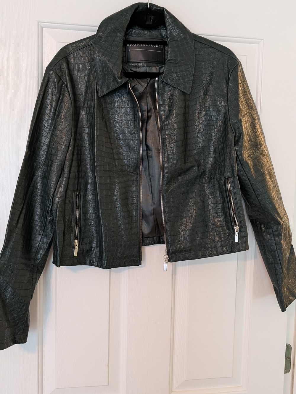 Croc-Embossed Emerald Green Zip Front Women's Jacket